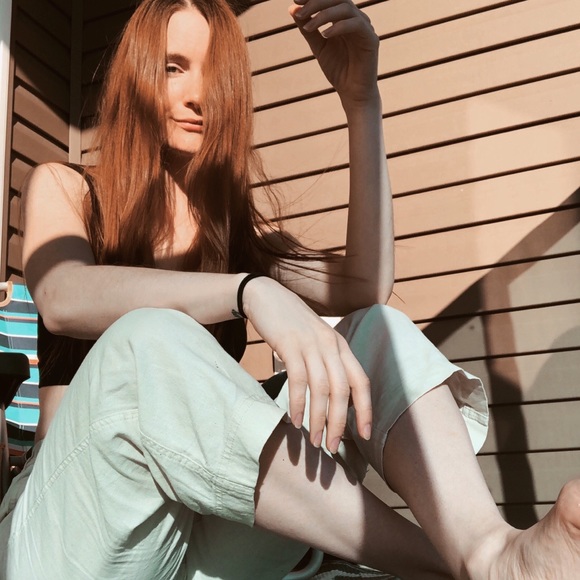 Meet your Posher, Kelsey - Picture 1 of 1